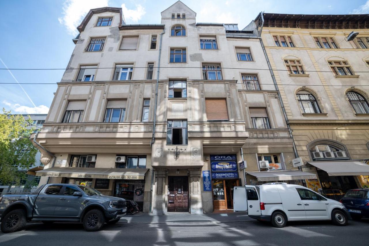 W25 Smart Apartment Budapest Esterno foto